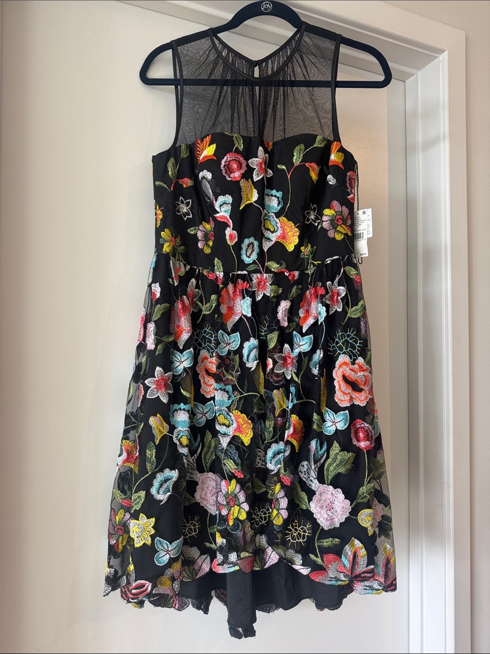 NWT Aidan by Adian Mattox Black Floral Embroidered Cocktail Dress